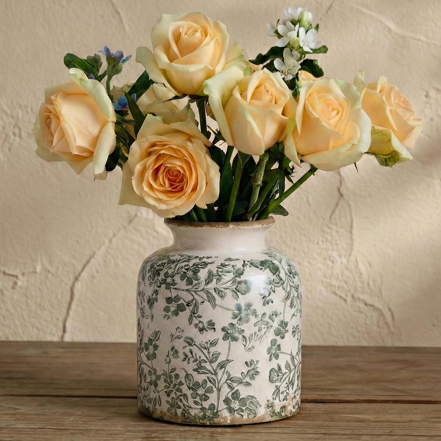 Vintage Chinoiserie Ceramic Vase, Ice Cracked Flower Vases, Hand-Painted Green Botanical Design for Living Room, Bookshelf, Office, Floral Antique Rustic Style Home Decor, 6.2 Inch